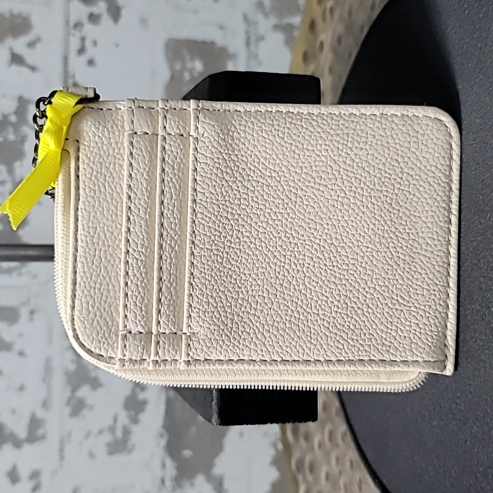 WG70-W005ABG Cardholder/Wallet